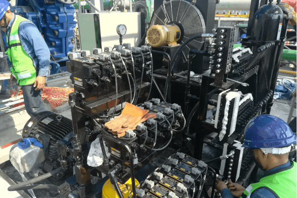 ¿Por qué es importante seleccionar el tamaño adecuado en válvulas neumáticas?