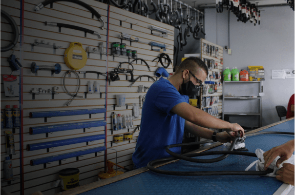 Refacciones para autotransporte: rampas, equipos de taller y repuestos automotrices